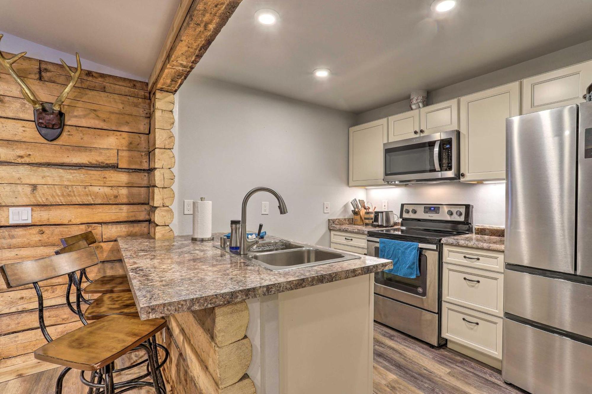 Rustic Anchorage Hideaway Walk To Coastal Trail! Apartamento Exterior foto